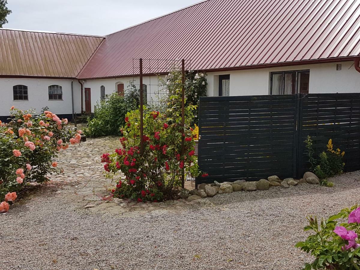 Peterslund Apartment Ostra Tommarp Luaran gambar